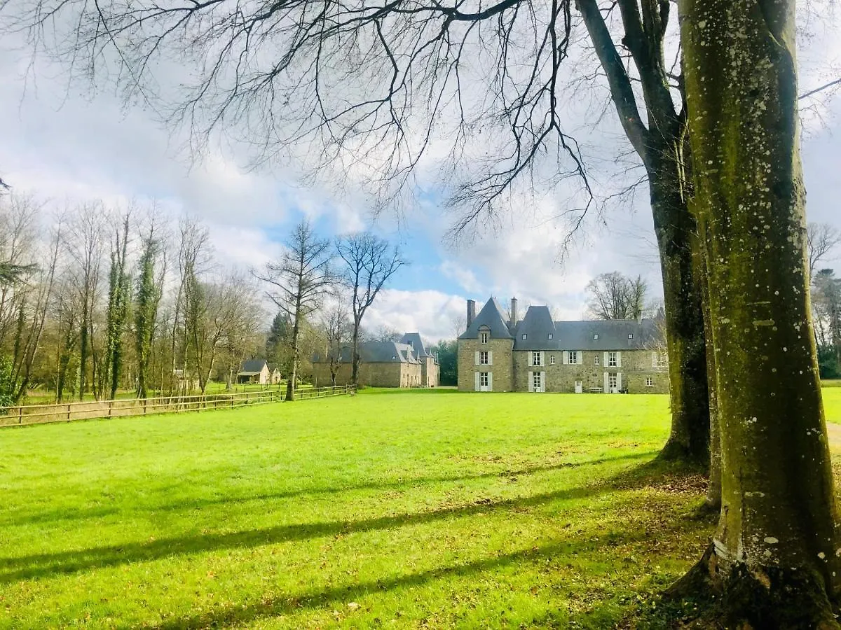 Le Gite Du Chateau De La Croix Chemin Apartment Saint-Leger-des-Pres