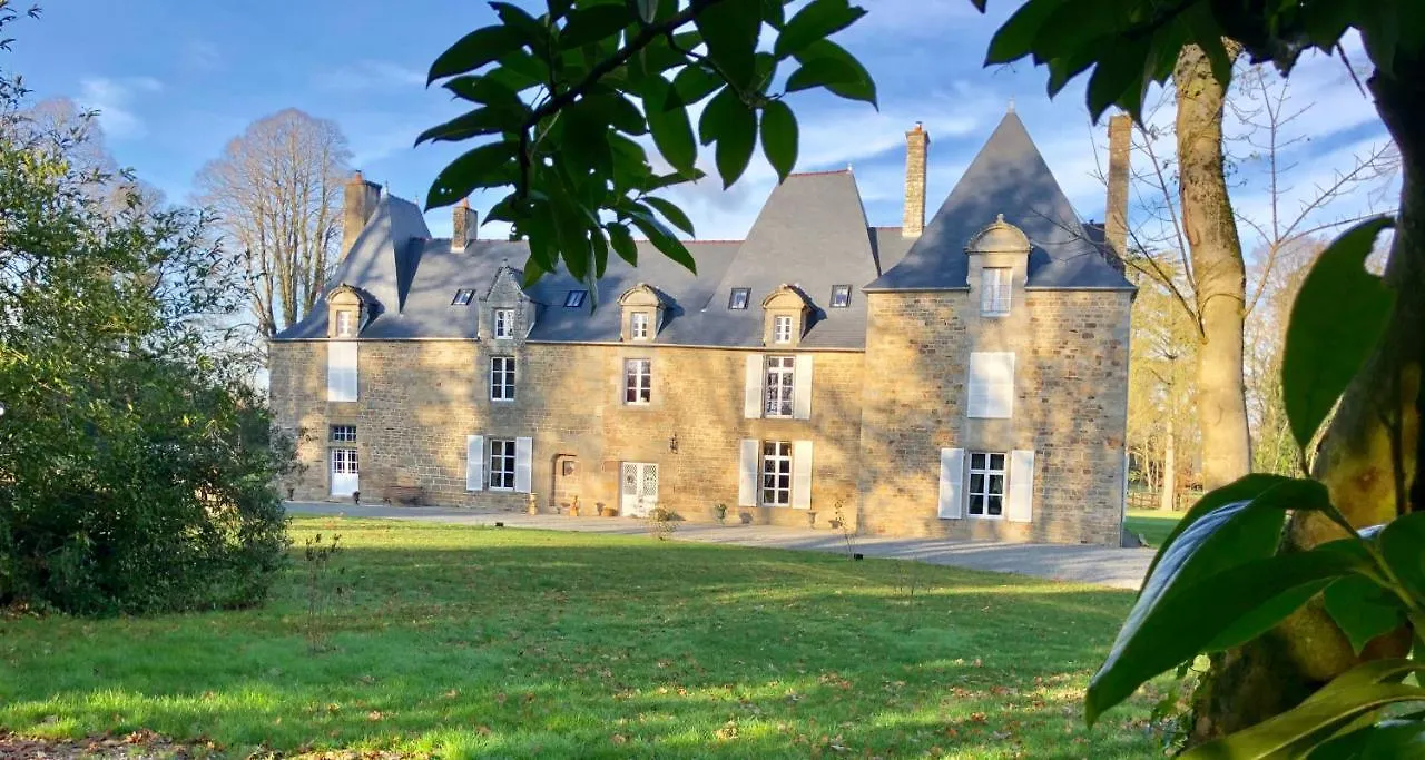 Le Gite Du Chateau De La Croix Chemin Apartment Saint-Leger-des-Pres France